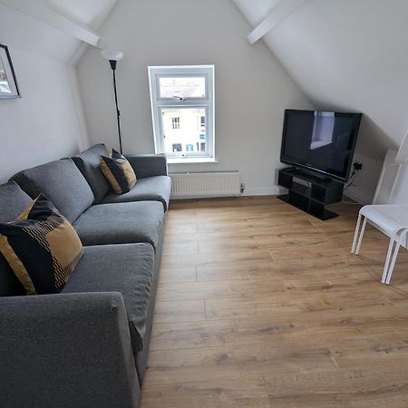 Top Floor Apartment Llandudno Bagian luar foto