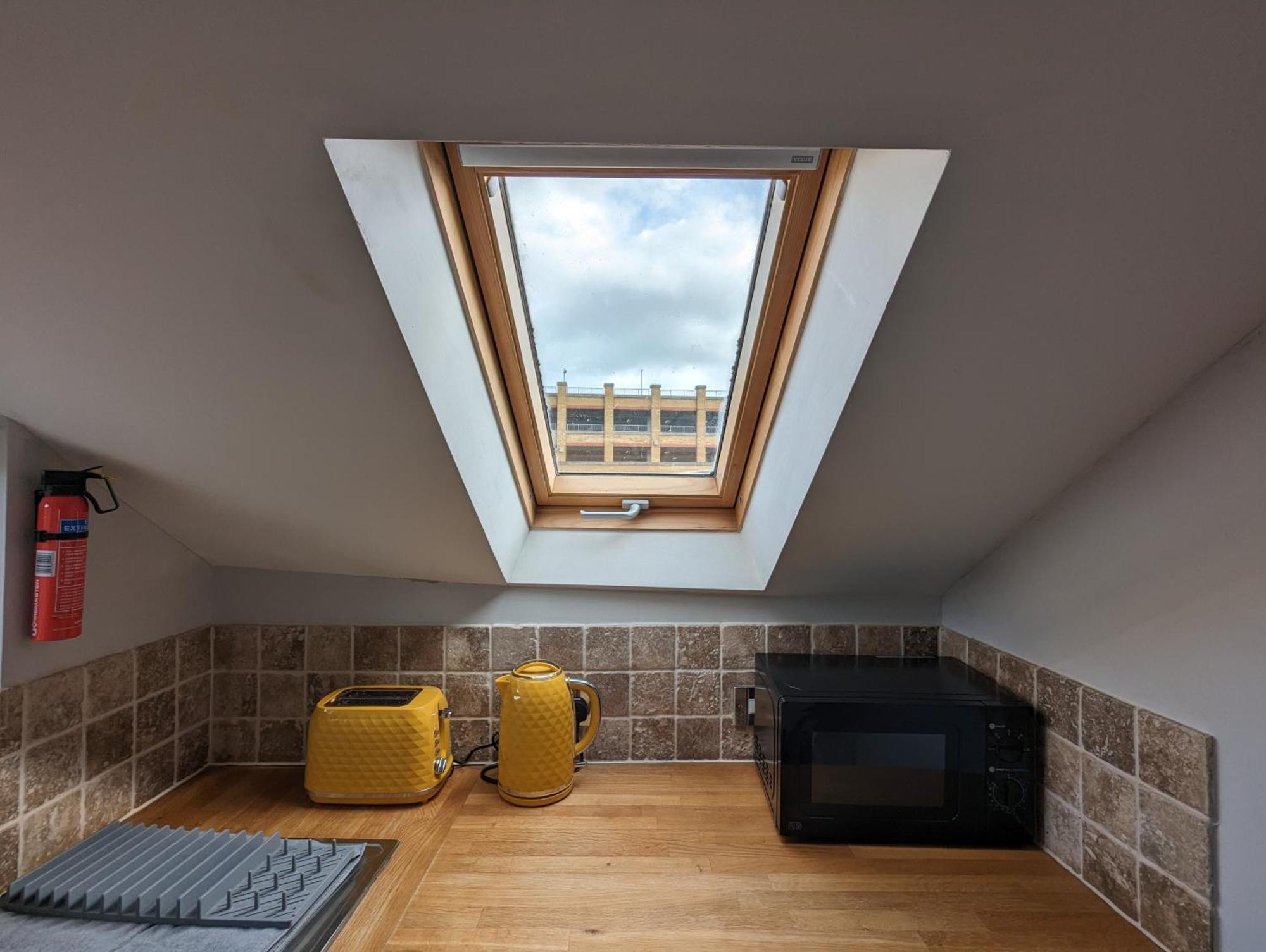 Top Floor Apartment Llandudno Bagian luar foto